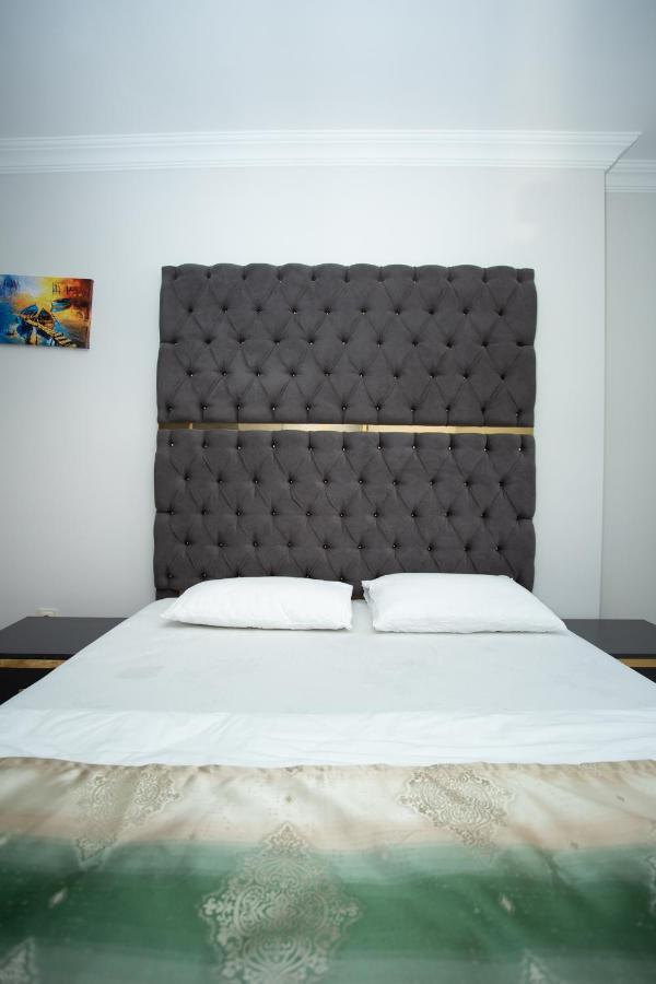 טראבזון Leena Suites מראה חיצוני תמונה